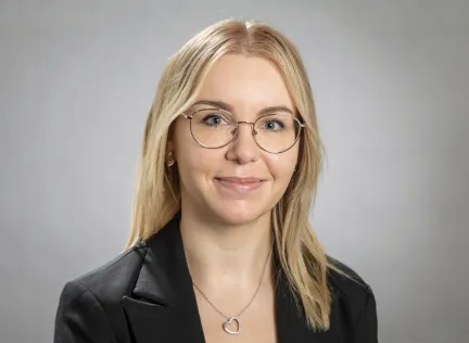 Carola Riehl